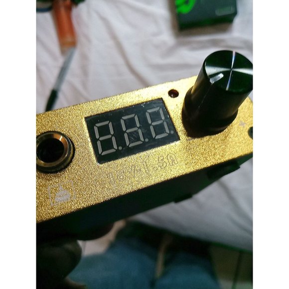 Dragonhawk Tattoo Power Supply Portable Pack Supply Kit Gold - Picture 9 of 10